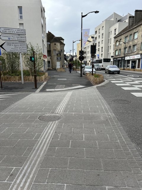 ARVAL architecture - REAMENAGEMENT RUE DE LA REPUBLIQUE – CREIL - 2 