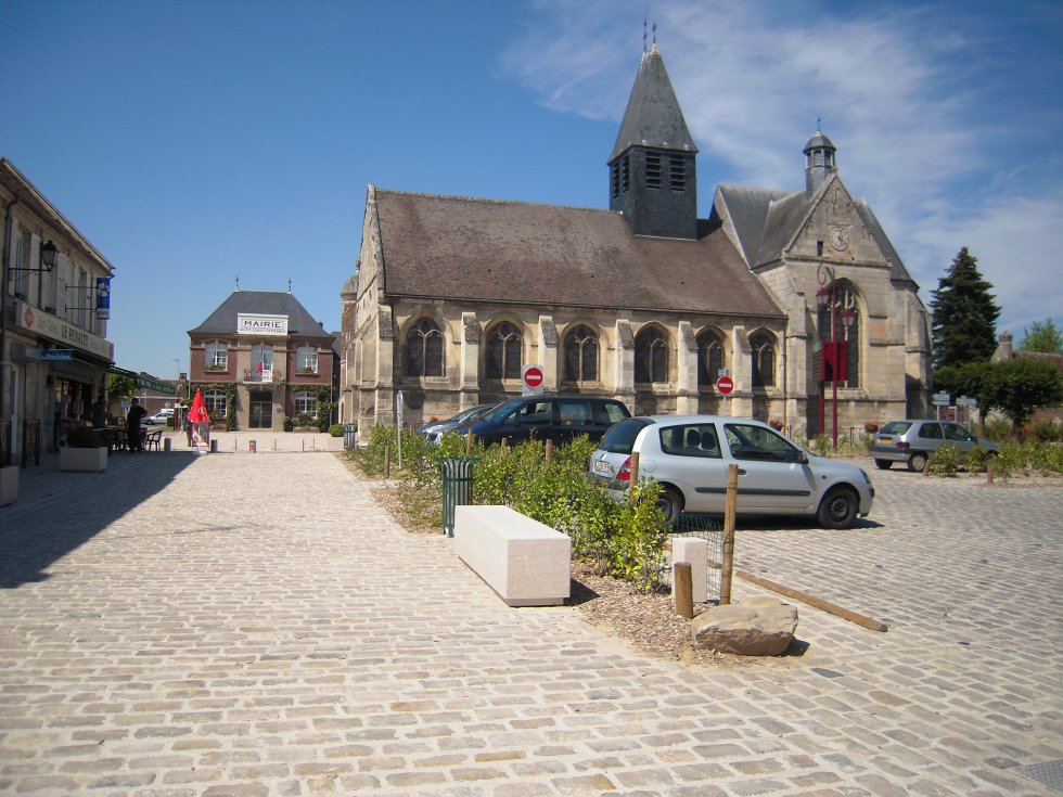 ARVAL architecture - Aménagement de la place Saint Georges – Chevrière - 1 arval place chevrière
