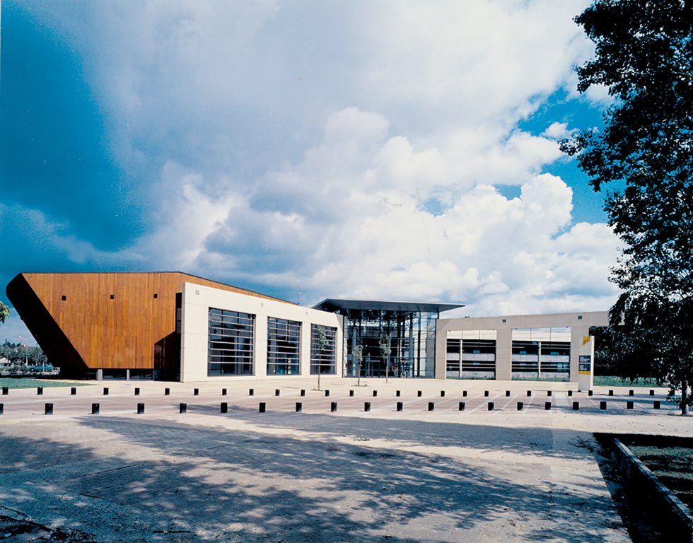 ARVAL architecture - Université de Technologie – Compiègne - 1 Arval UTC Compiègne
