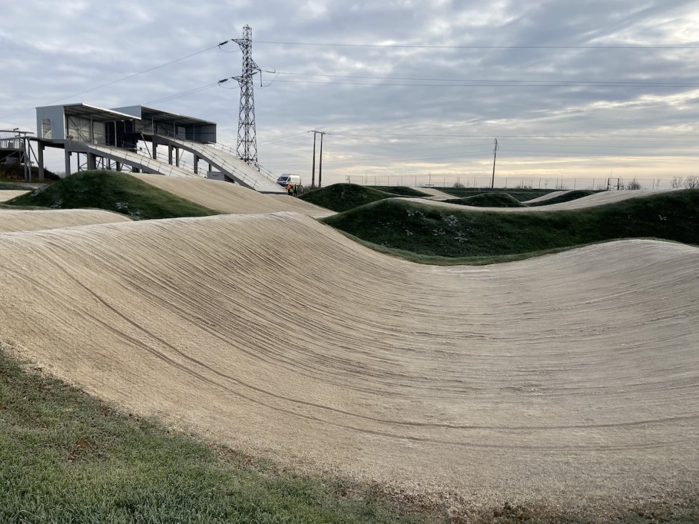 ARVAL architecture - Piste internationale de BMX – Venette - 4 ARVAL BMX Venette