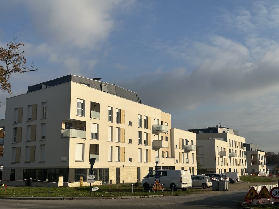 ARVAL architecture - 52 LOGEMENTS ZAC DES SABLONS – COMPIEGNE - 1 50 logements ZAC des Sablons Compiègne ARVAL NFC