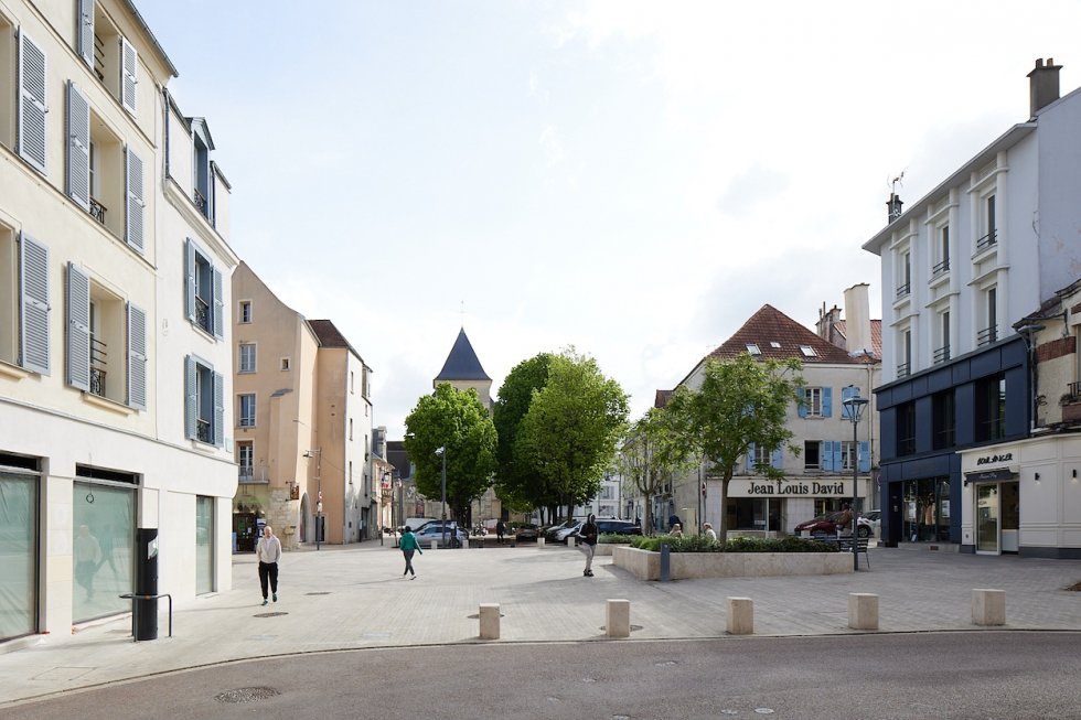 ARVAL architecture - PLACE DU MARCHE – LAGNY-SUR-MARNE - 3 ARVAL - Place du marché aux blés à Lagny-sur-Marne