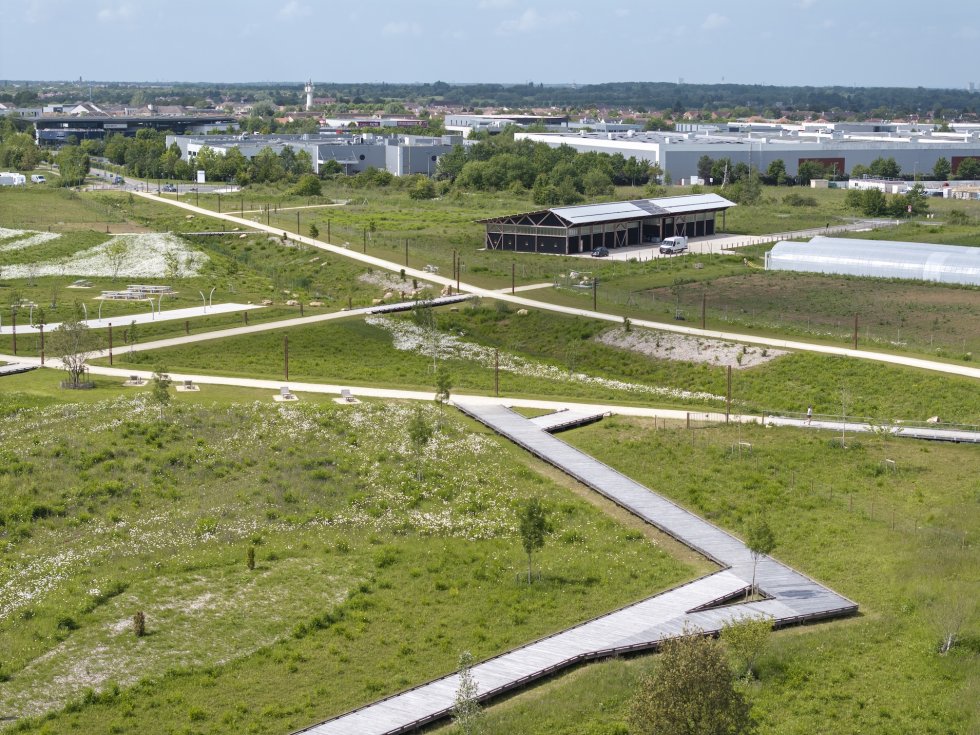 ARVAL architecture - Parc du Mont Evrin – MONTEVRAIN - 3 ARVAL architecture - Parc du Mont Evrin – MONTEVRAIN - 3